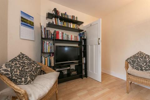 11c Grange Road, West Molesey, KT8 2PR