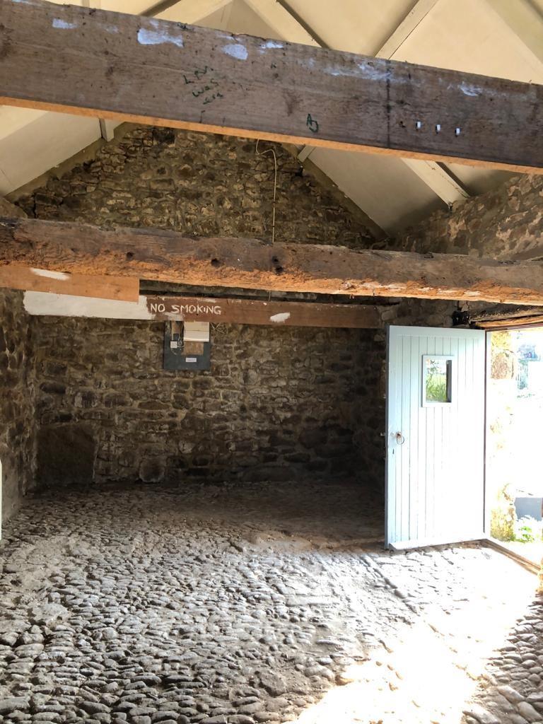 Gate Barn.jpg