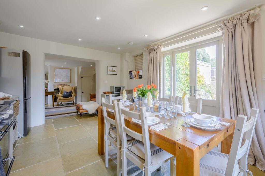Kitchen/Snug
