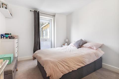 Flat 36, Swan Court Swan Street, Isleworth, TW7 6XW