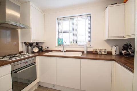13 Cherry Way, Horton, Slough, SL3 9PU