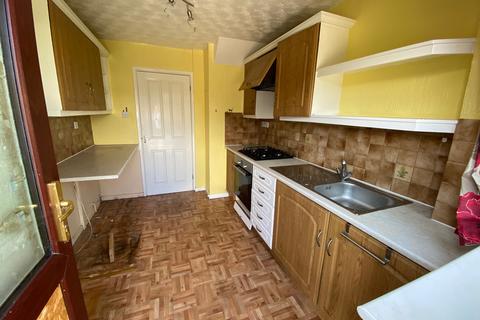 14 Benbow Gardens, Calmore, Southampton, SO40 2SX