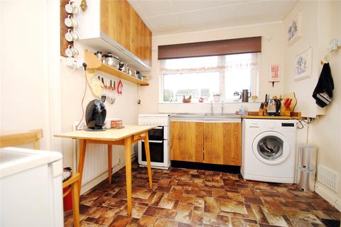 38 Clyde Crescent, Upminster, RM14 1SU