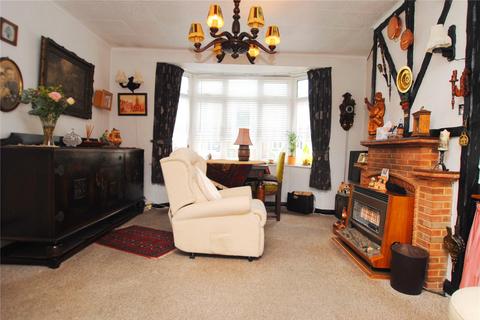 38 Clyde Crescent, Upminster, RM14 1SU