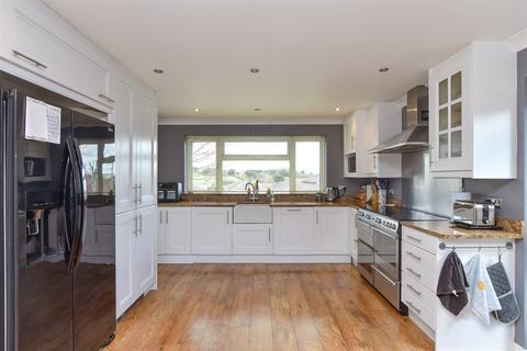 4 bedroom detached house for sale, Ashmore Close, Peacehaven, East Sussex