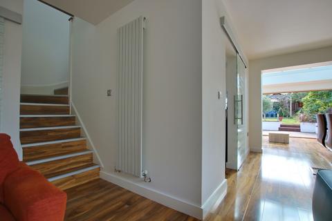 22 River Walk, Southampton, SO18 2DP