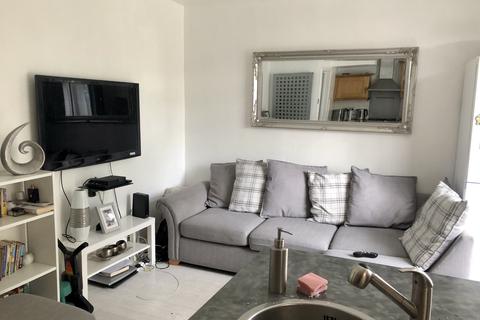 96 Albany Road, Enfield, EN3 5UE