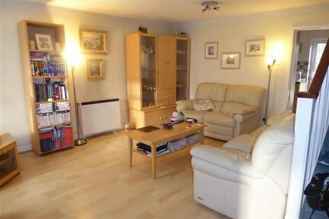 12 Norfolk Close, Dartford, DA1 5PD