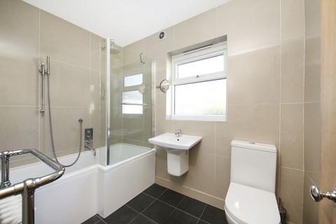 51 Mccall Crescent, London, SE7 8HS