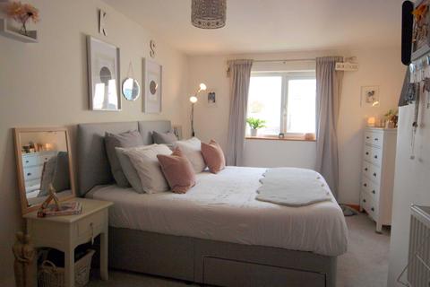 1, Florence Court Florence Hill, Callington, PL17 8DZ
