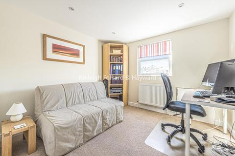16 Adys Road, London, SE15 4DZ