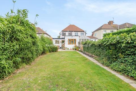 7 Walden Avenue, Chislehurst, BR7 6EJ