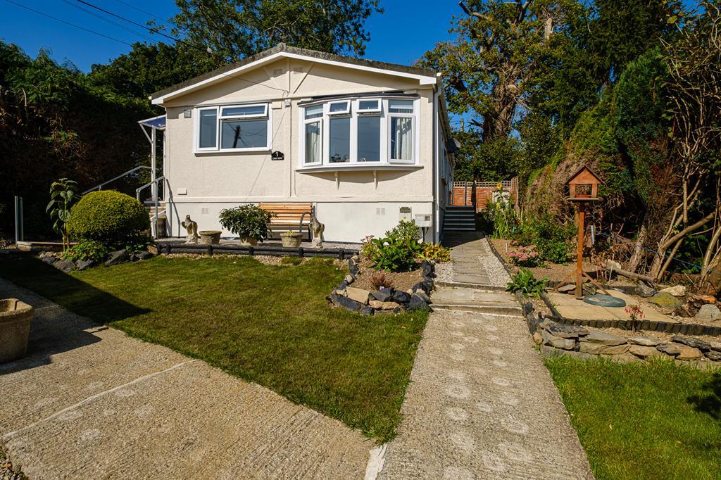 Oak Way, Caerwnon Park, Builth Wells, LD2 3SN 2 bed park home £74,950