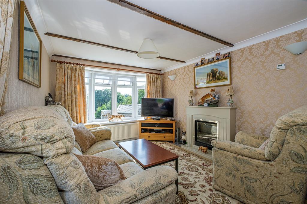 Oak Way, Caerwnon Park, Builth Wells, LD2 3SN 2 bed park home £74,950