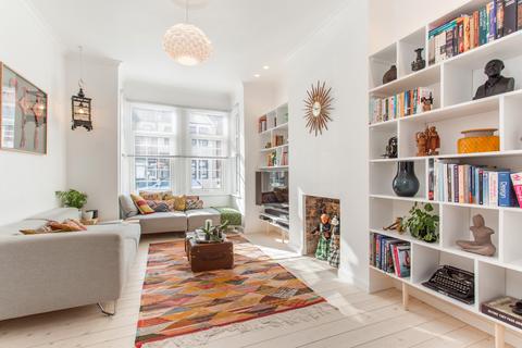 156 Byron Avenue, Manor Park, London, E12 6NH