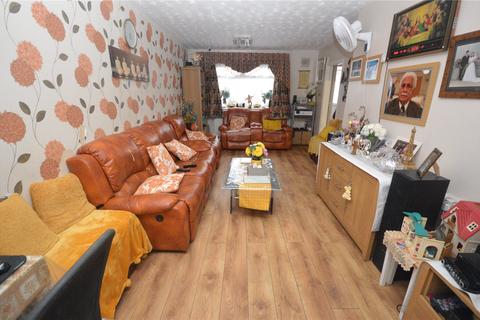 14 Aydon Road, Luton, LU3 2HB