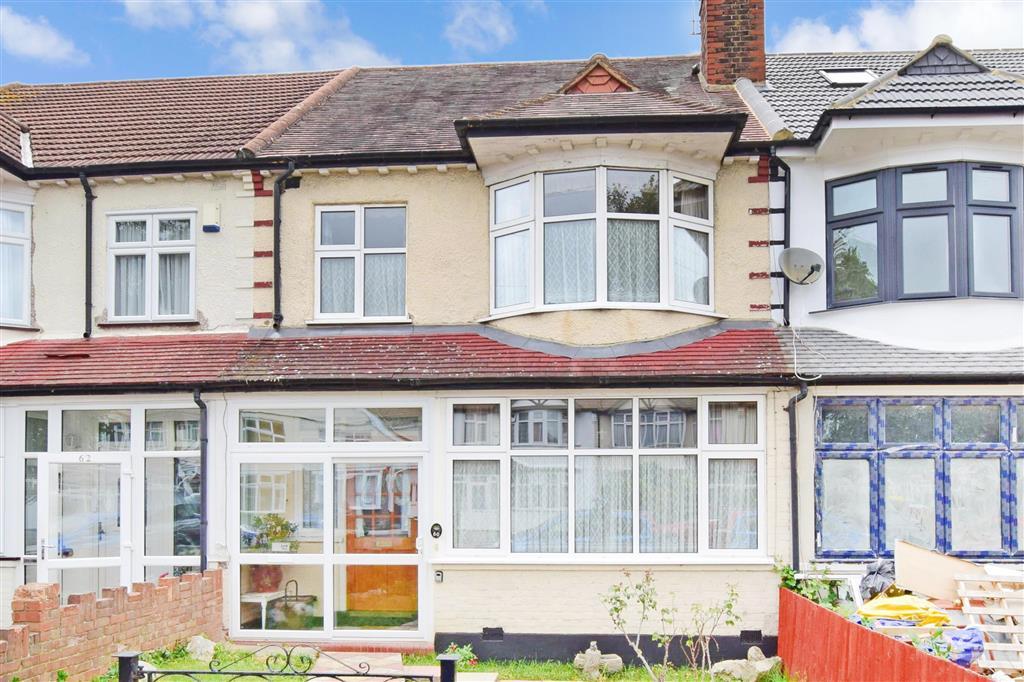 The Chase, Wallington, Surrey 3 bed terraced house £450,000