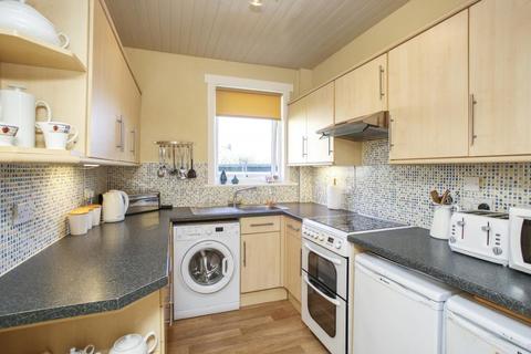 3 Abercorn Grove, Edinburgh, EH8 7HS