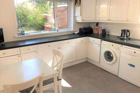 58 Foxleys, Carpenders Park, Watford, WD19 5DE