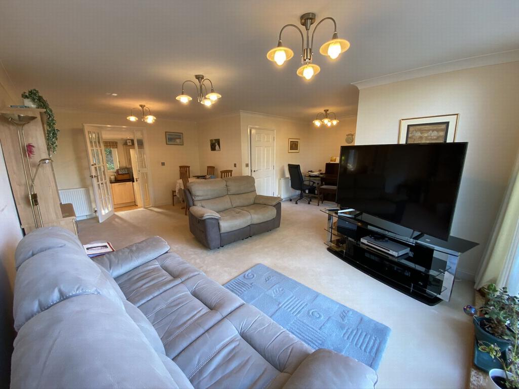 Old Teignmouth Road, Dawlish, EX7 4 bed detached house £450,000