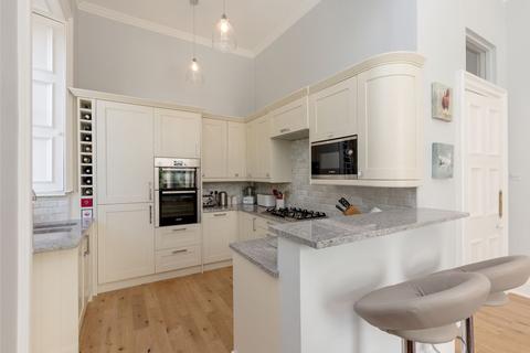 6a Ettrick Road, Edinburgh, EH10 5BJ