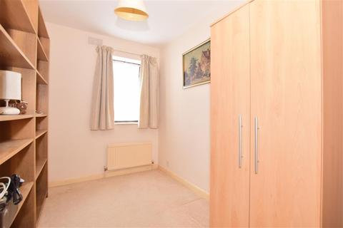 20 Weald Hall Lane, Thornwood, Epping, CM16 6NB