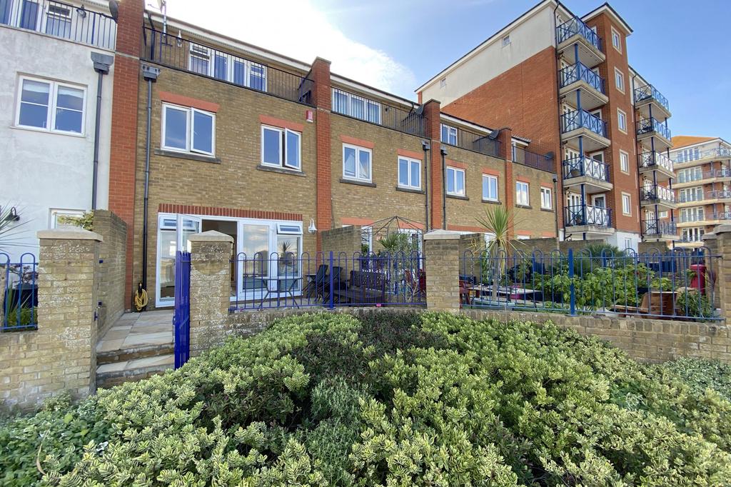 Dominica Court, Eastbourne, East Sussex, BN23 4 bed townhouse £450,000