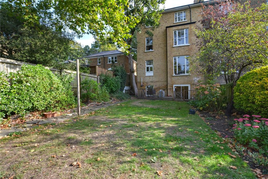 Granville Park, Lewisham, London, SE13 2 bed flat £500,000