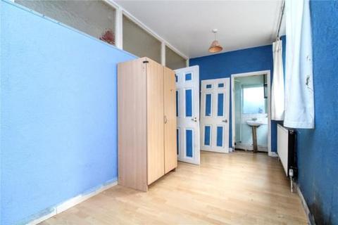 13 Alexandra Road, Grimsby, DN31 1RD