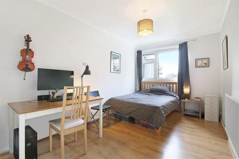 36 Windley Close, London, SE23 3YQ
