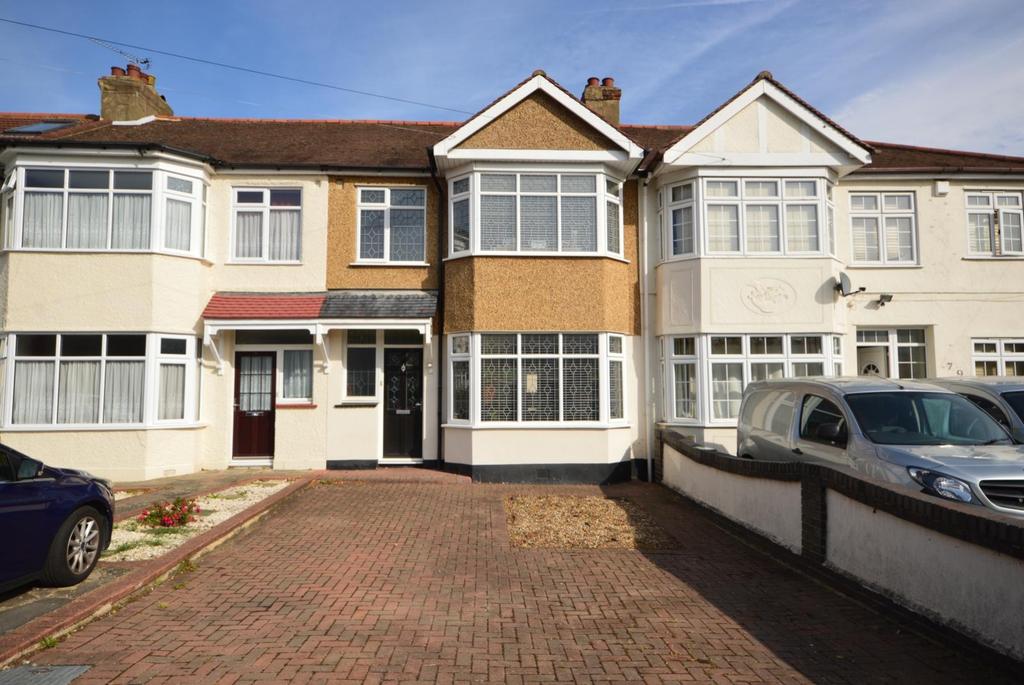 Gorseway, Rush Green, Essex, RM7 3 bed terraced house £400,000