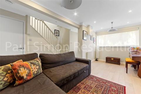 26 Finsbury Park Avenue, London, N4 1DQ