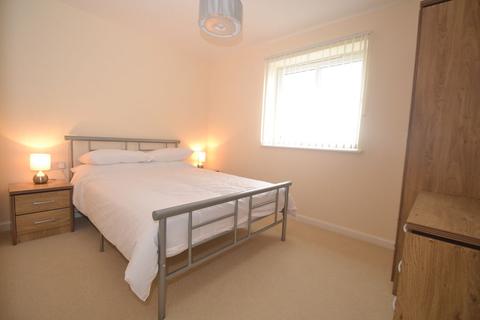 2 bedroom flat to rent - Slateford Gait, Edinburgh        Available 5th August