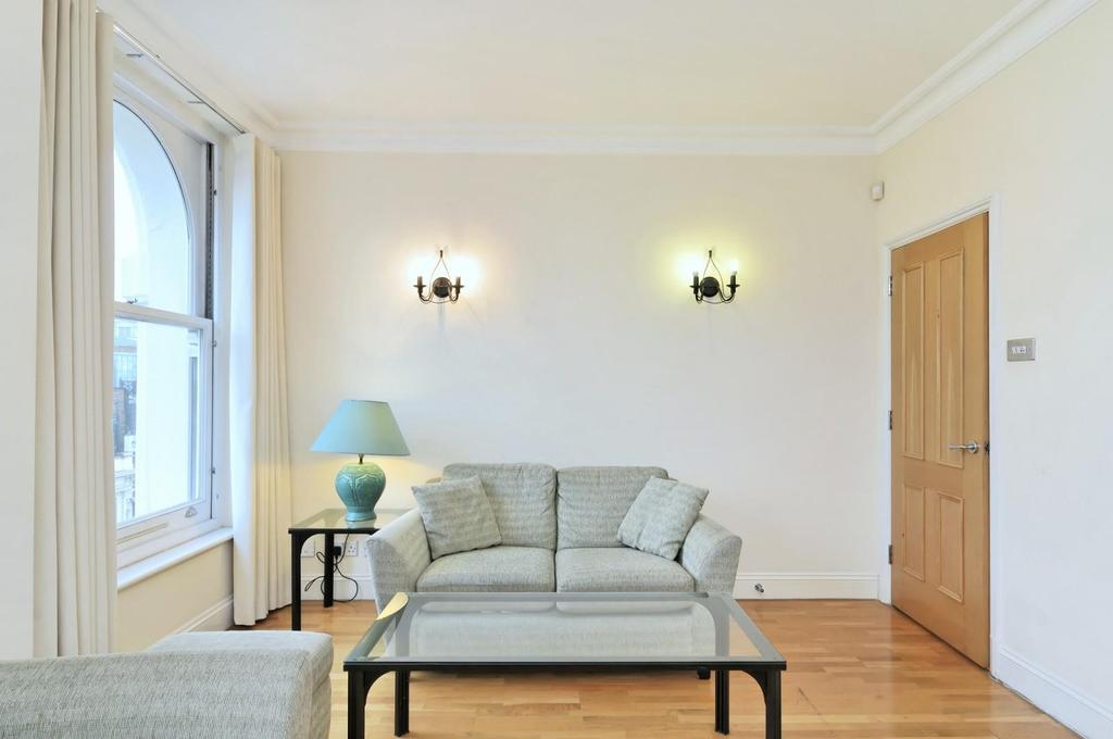 The Gallery, Ludgate Hill, City, London, EC4M 1 bed flat - £1,499 pcm ...