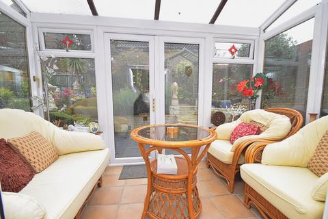 2 Ashbarn Crescent, Winchester, SO22 4LW
