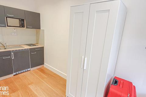 undefined, Watford Way, Hendon
