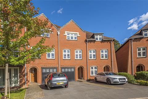 2 Highcroft Road, Winchester, SO22 5GJ