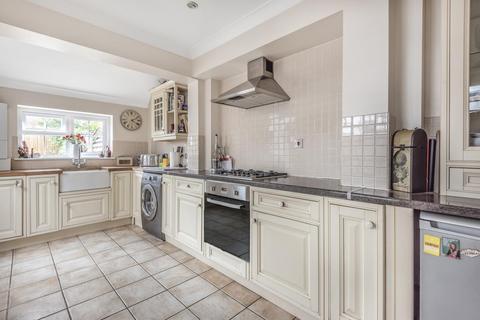 24 Johnson Road, Bromley, BR2 9SN