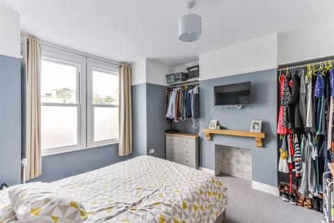 24 Charlmont Road, London, SW17 9AJ