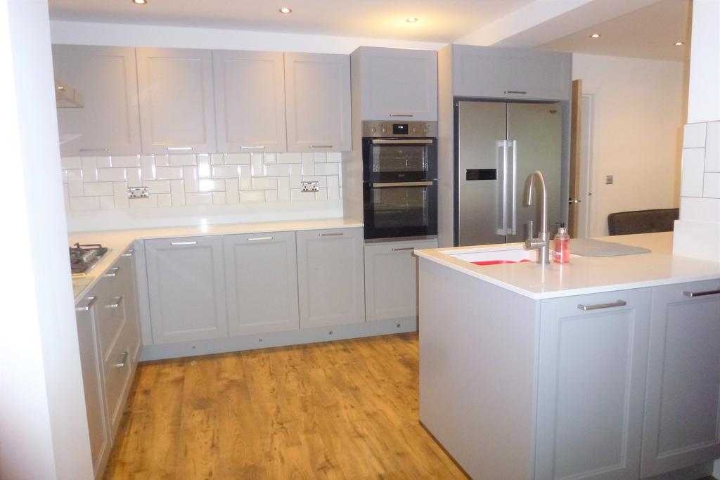Living Dining Kitchen