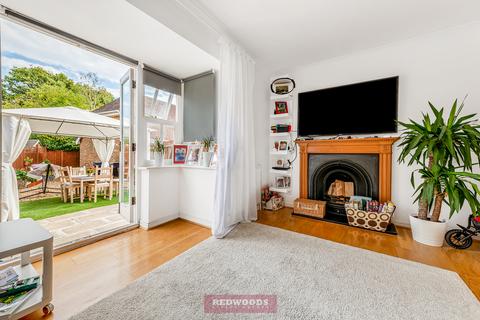 29 Burfield Road, Old Windsor, Windsor, SL4 2RB