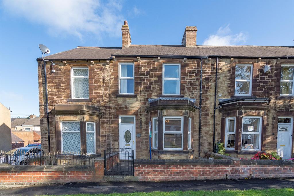 Villa Real Road, Consett, DH8 6BL 3 bed terraced house £110,000