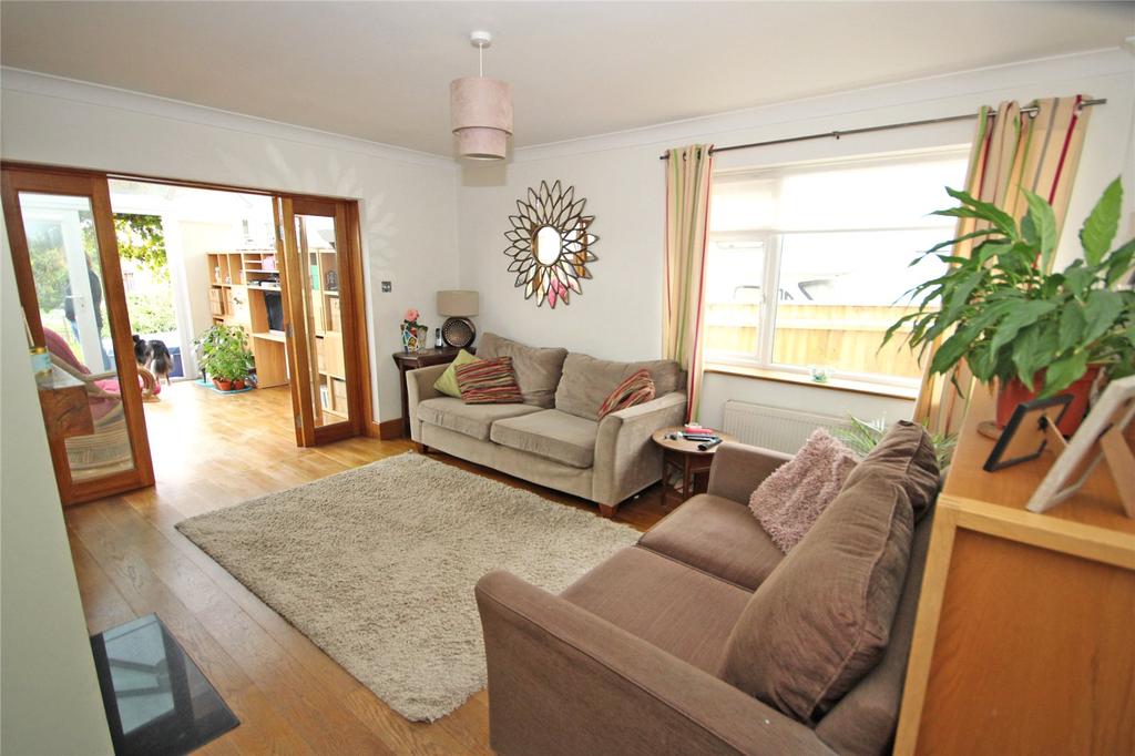 Lavender Road, Hordle, Lymington, Hampshire, SO41 4 bed bungalow £559,950