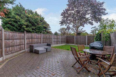 5b Milner Road, Morden, SM4 6EN