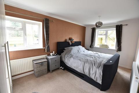 The Acorns Beech Road, Tokers Green, Reading, RG4 9EH