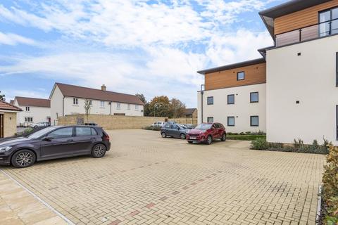 7 Guild Close, Witney, OX28 5DL