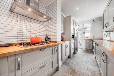 64 Cromwell Road, Beckenham, BR3 4LN