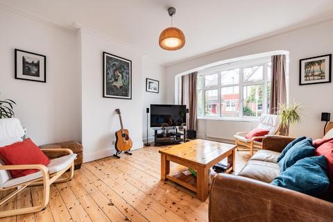 64 Cromwell Road, Beckenham, BR3 4LN