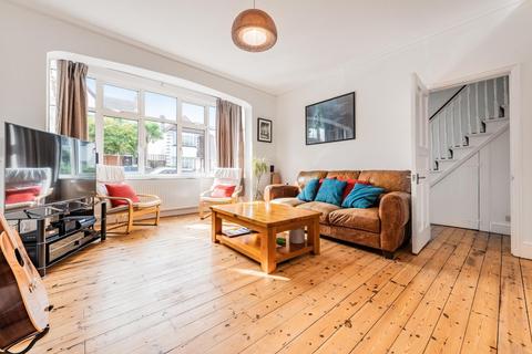 64 Cromwell Road, Beckenham, BR3 4LN