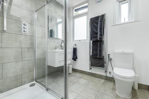 64 Cromwell Road, Beckenham, BR3 4LN